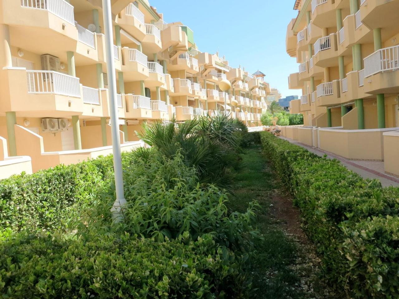 Rentyplus 251 Villa Frente Marino 라망가델마르메노 외부 사진